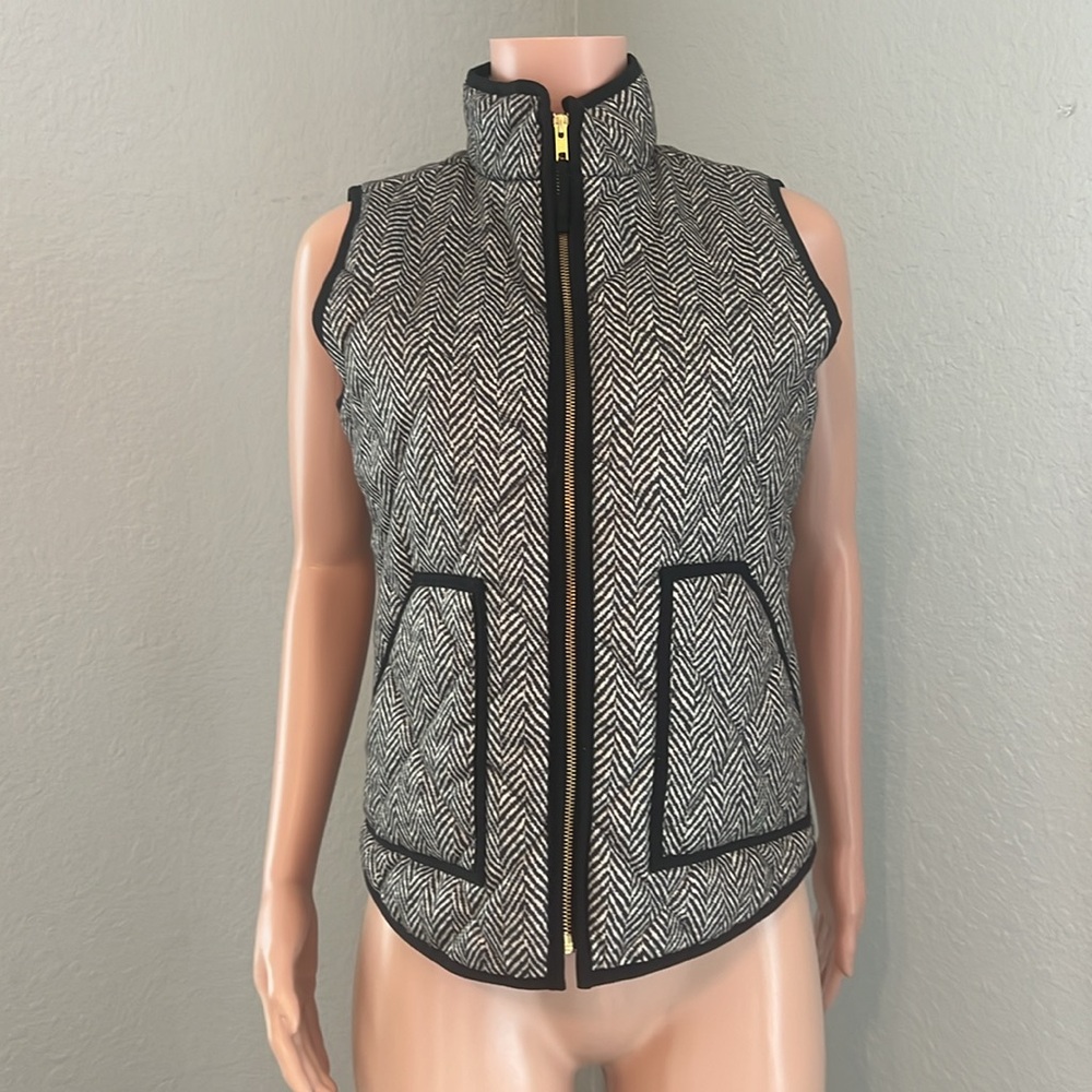J Crew Vest Excursion Quilted Puffer Herringbone Black Womens SMALL NEW WITH TAG